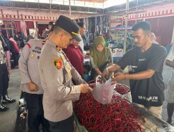 Kapolres Solok Selatan Blusukan ke Pasar, Pastikan Keamanan Warga