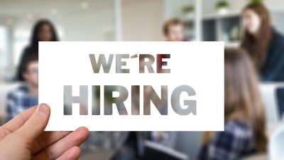 Datang ke Padang untuk Kerja, Satu Keluarga Justru Terlantar di Pasar Raya: Satpol PP Ungkap Dugaan Penipuan Rekrutmen