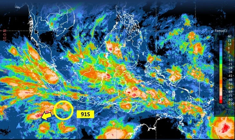 Siklon Tropis 91S dan Info Cuaca Ekstrem BMKG untuk Sumbar 11–13 Desember 2025